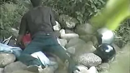 ジムのロッカールーム youtube 漫画 無料