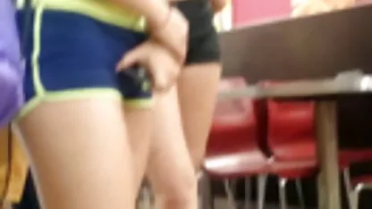 ハンサムMasturbate彼女のTwat 不倫 食堂 youtube