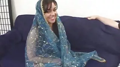 小柄な美しさで叩に トンイ youtube